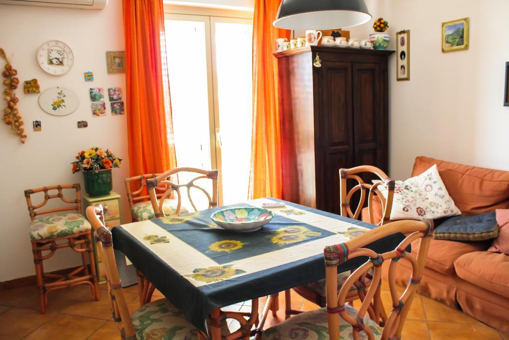Bed And Breakfast Agrumi In Terrazza Aragona ภายนอก รูปภาพ